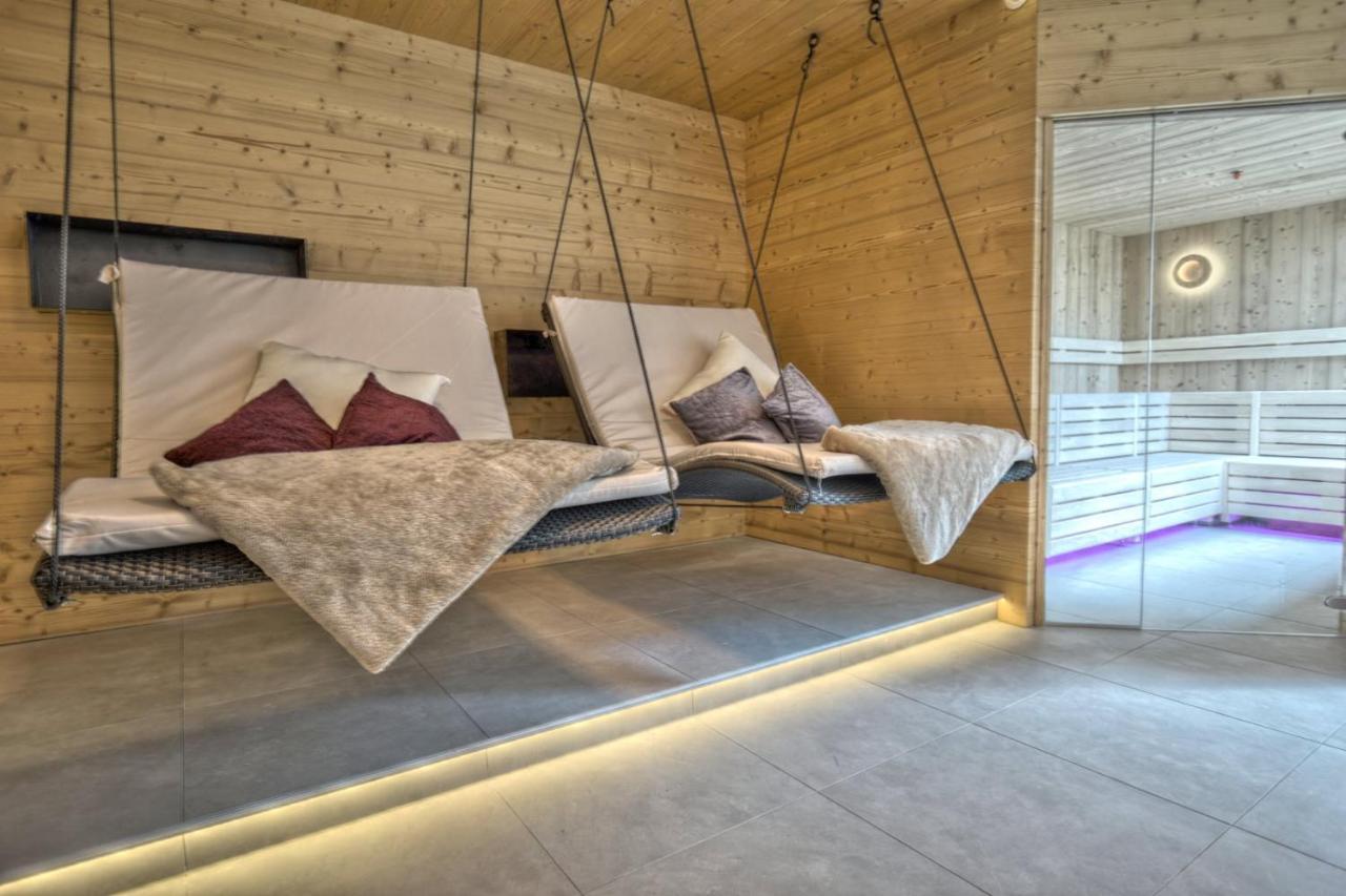 B&B Boutique Hotel Burgund Parcines Ngoại thất bức ảnh