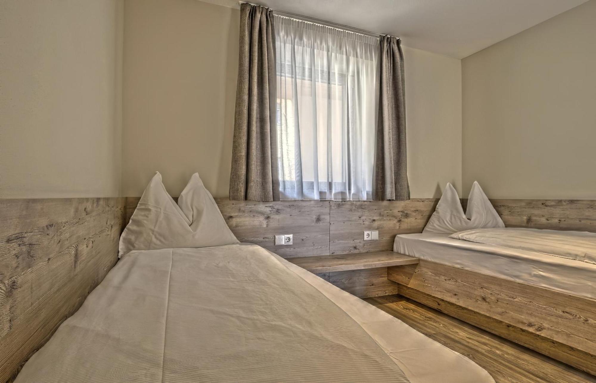 B&B Boutique Hotel Burgund Parcines Ngoại thất bức ảnh