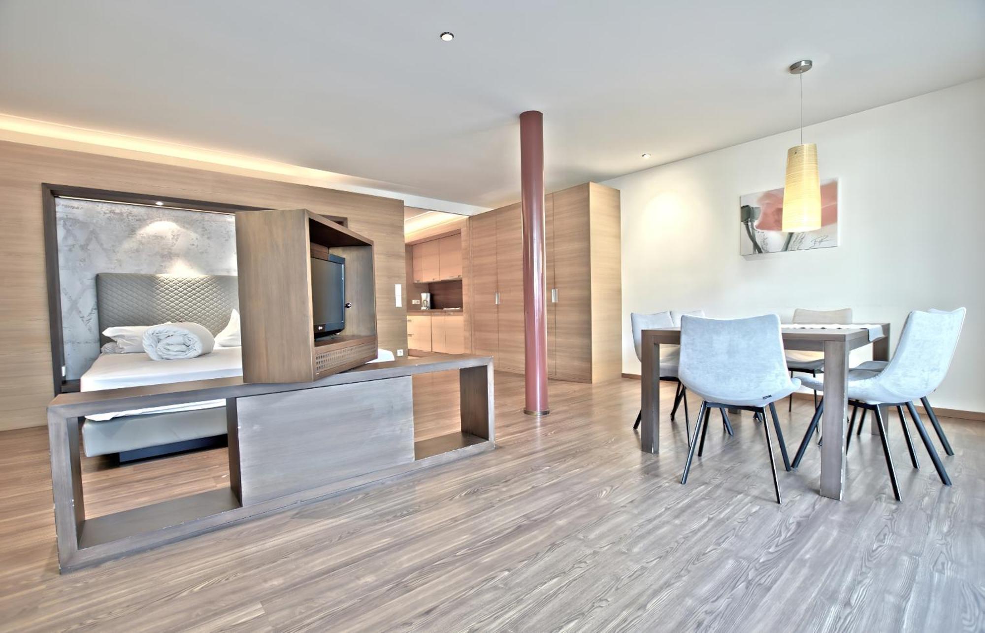 B&B Boutique Hotel Burgund Parcines Ngoại thất bức ảnh